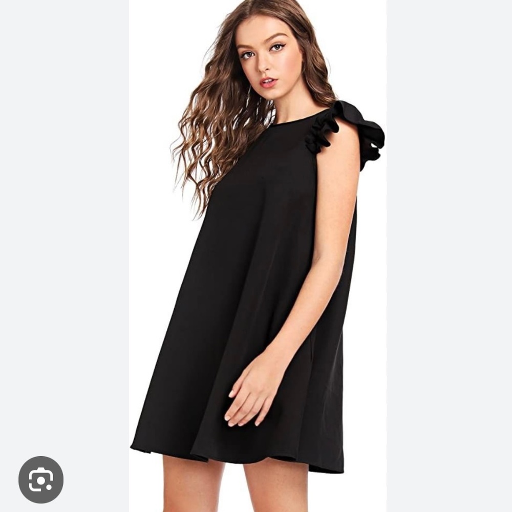 Romwe NWOT Women's Ruffle Trim Sleeve Loose Swing Black Dress Size M